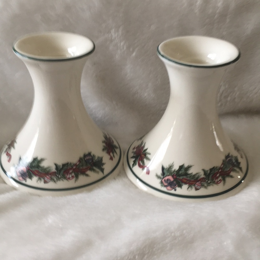 2 Candle Sticks Christmas 🎄 Theme 1992 Japan